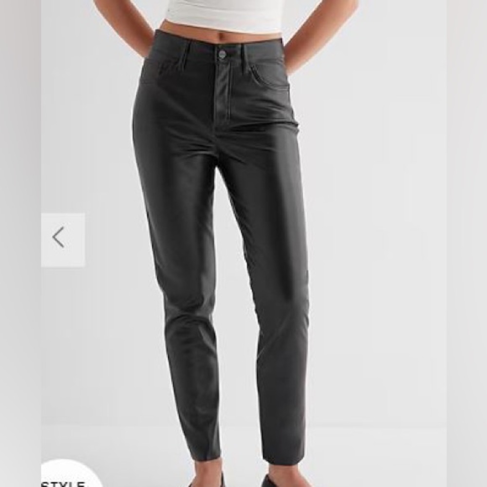 NWOT Express Skinny High Rise Faux Leather  -grayish black 10R